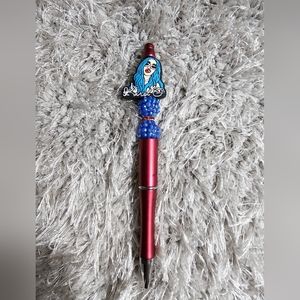 Karol G beaded pen